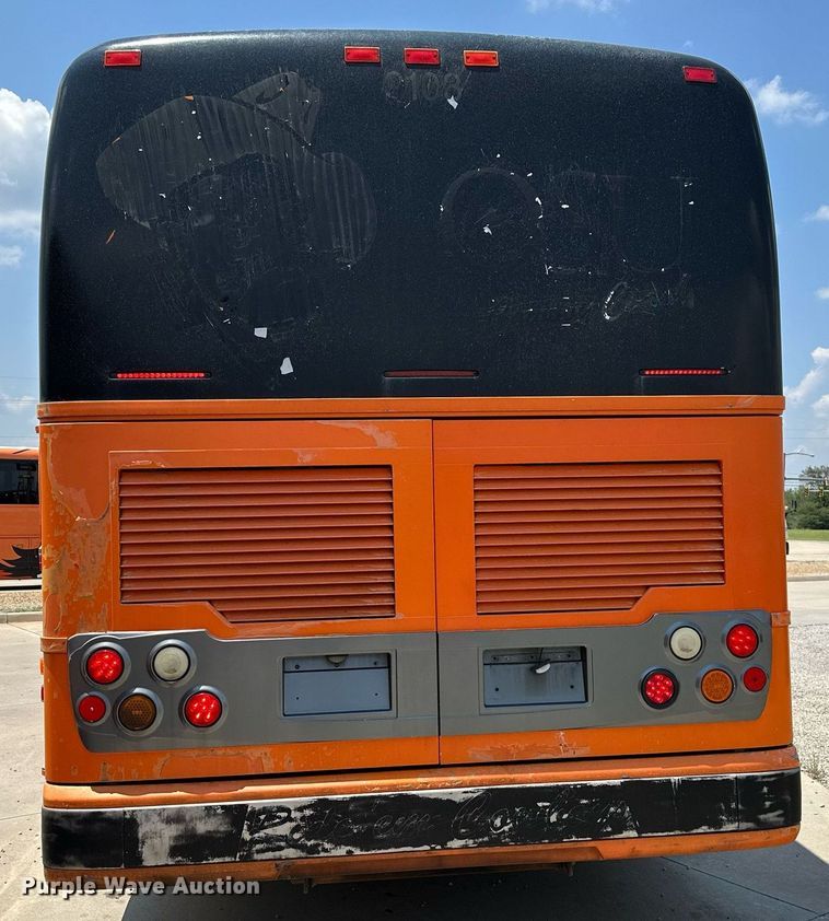 image for item OG9132 2005 Prevost LeMirage XL II  coach bus