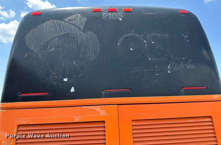 image for item OG9132 2005 Prevost LeMirage XL II  coach bus