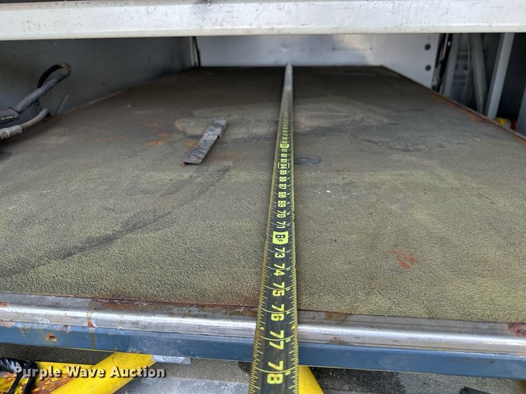 image for item OG9132 2005 Prevost LeMirage XL II  coach bus