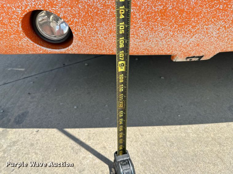 image for item OG9132 2005 Prevost LeMirage XL II  coach bus