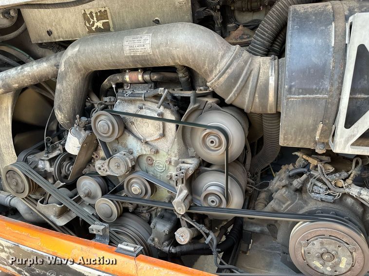 image for item OG9132 2005 Prevost LeMirage XL II  coach bus