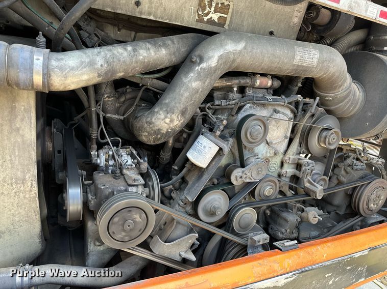 image for item OG9132 2005 Prevost LeMirage XL II  coach bus