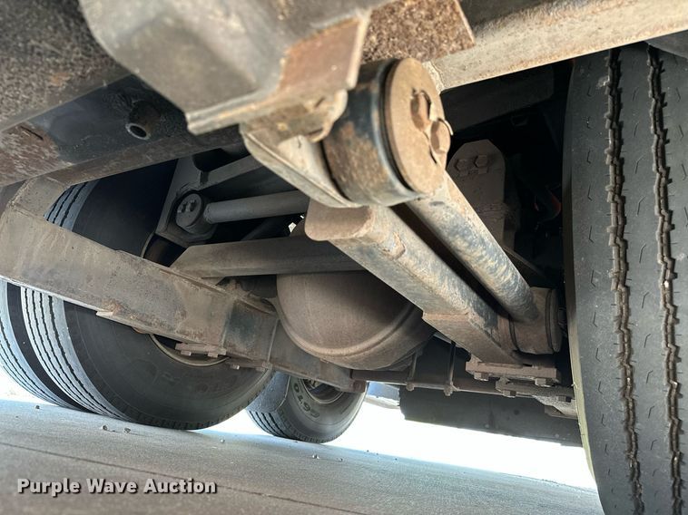 image for item OG9132 2005 Prevost LeMirage XL II  coach bus