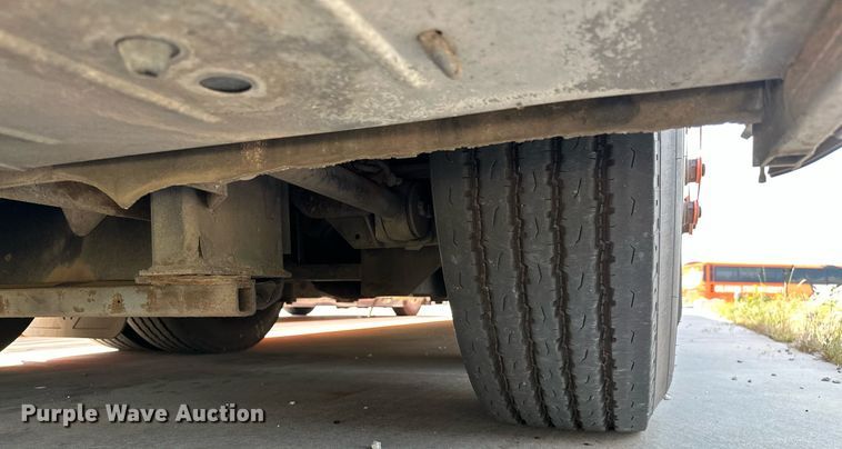 image for item OG9132 2005 Prevost LeMirage XL II  coach bus