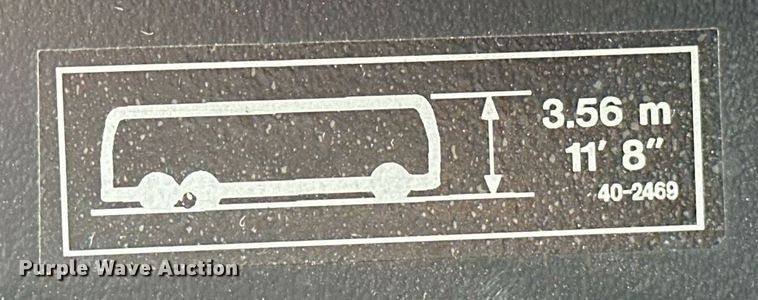 image for item OG9132 2005 Prevost LeMirage XL II  coach bus