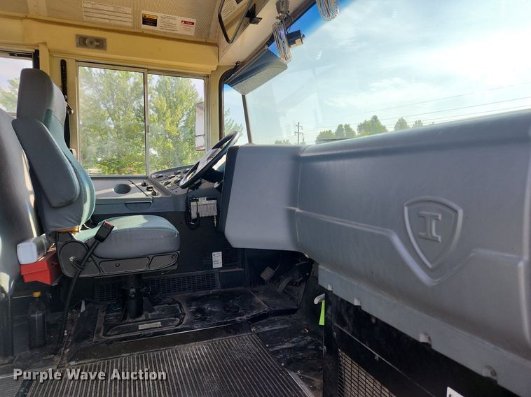 image for item OK9591 2005 International CE200  school bus