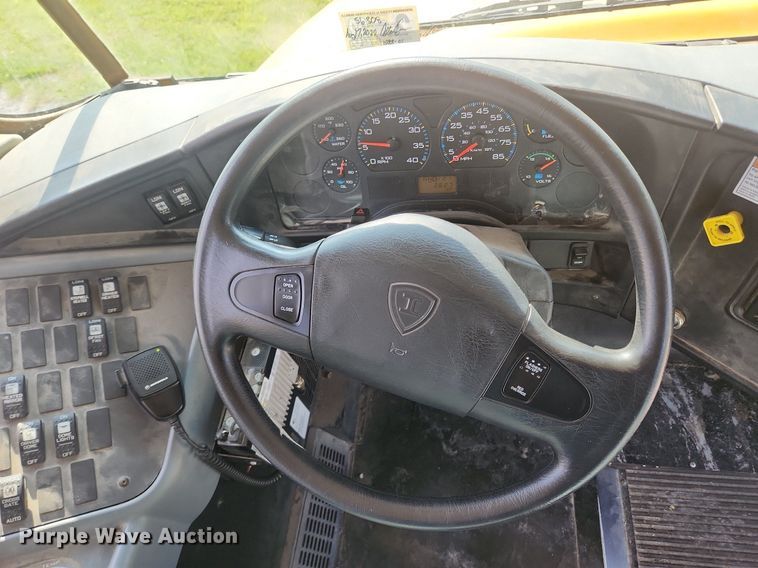 image for item OK9591 2005 International CE200  school bus