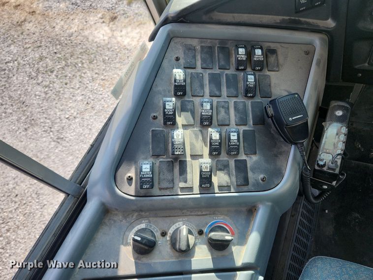 image for item OK9591 2005 International CE200  school bus