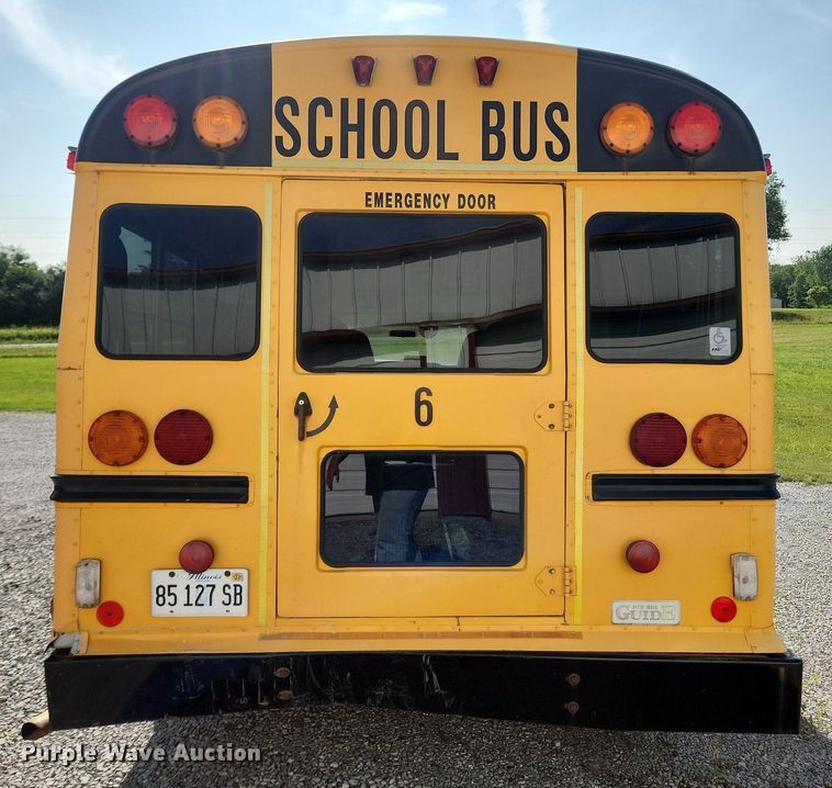 image for item OK9593 2003 Chevrolet Express G3500  school bus