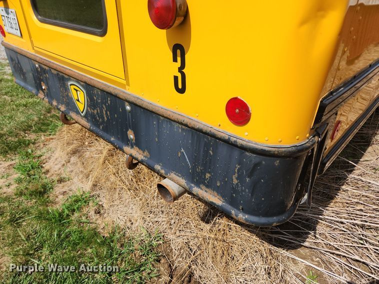 image for item OK9594 2006 International CE200  school bus