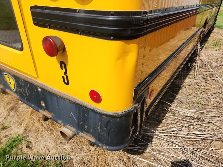 image for item OK9594 2006 International CE200  school bus