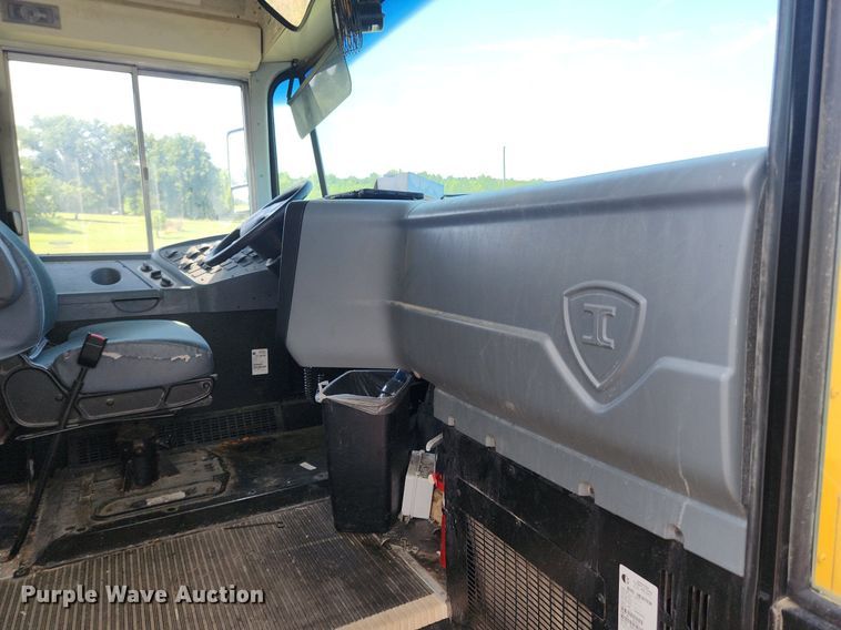 image for item OK9594 2006 International CE200  school bus