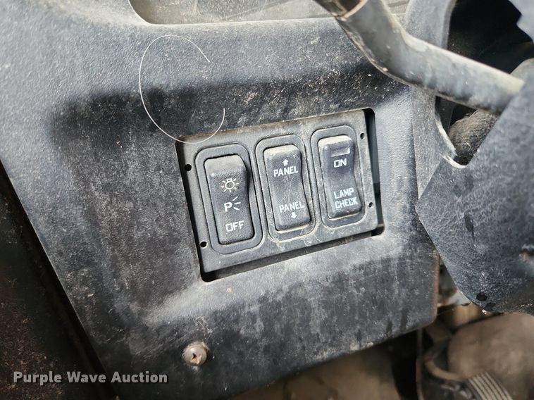 image for item OK9594 2006 International CE200  school bus