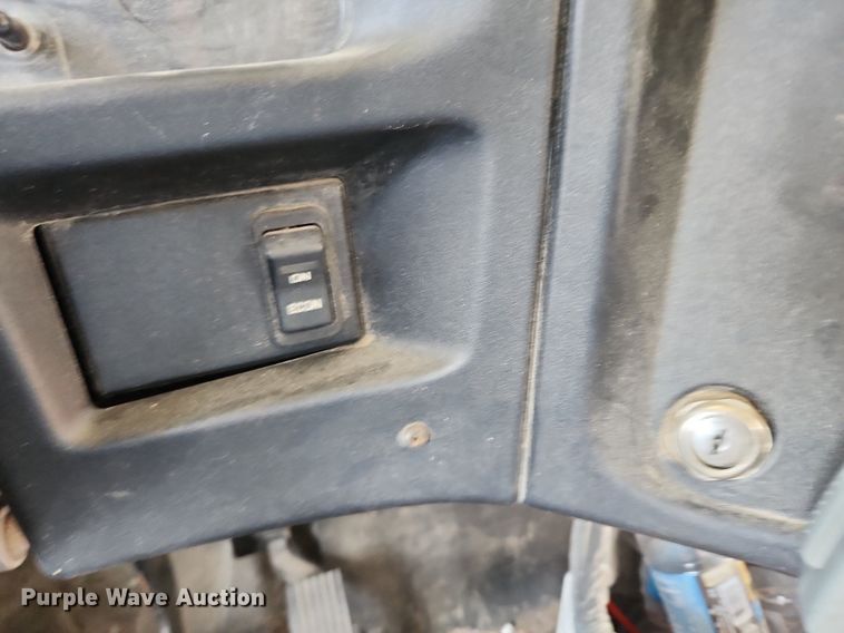 image for item OK9594 2006 International CE200  school bus