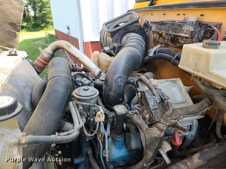 image for item OK9594 2006 International CE200  school bus