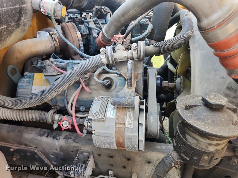 image for item OK9594 2006 International CE200  school bus