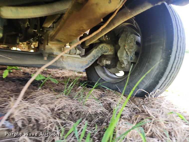 image for item OK9594 2006 International CE200  school bus