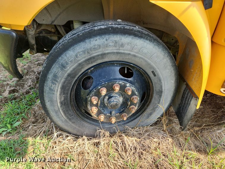 image for item OK9594 2006 International CE200  school bus