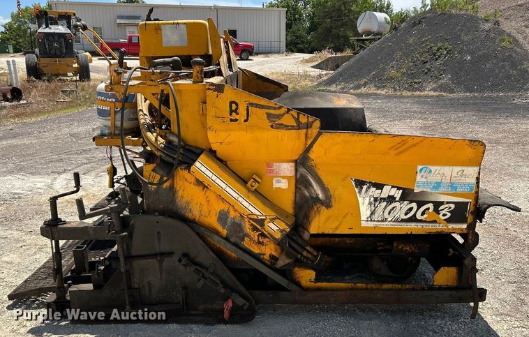 image for item OK9611 1994 LeeBoy 1000B  paver