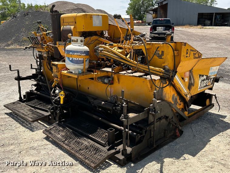 image for item OK9611 1994 LeeBoy 1000B  paver