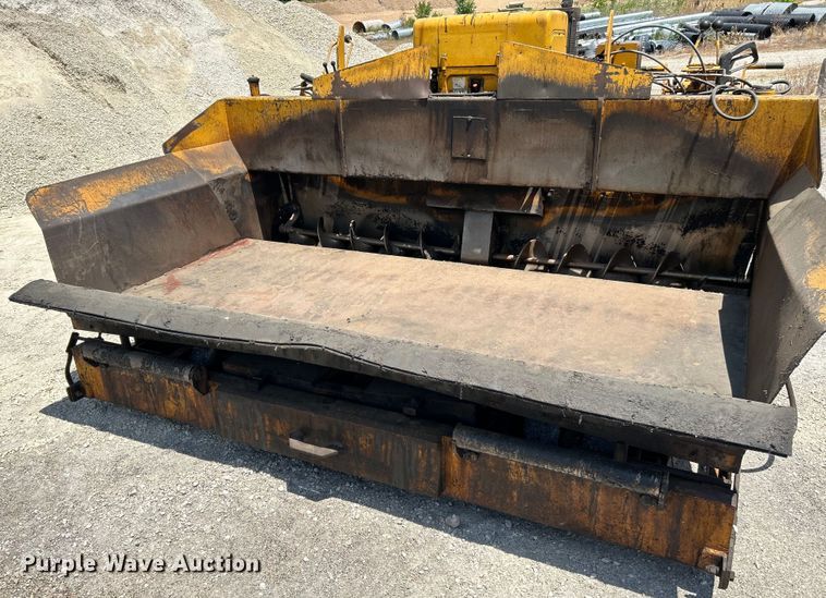 image for item OK9611 1994 LeeBoy 1000B  paver