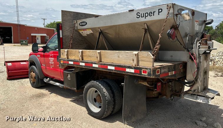 image for item OK9612 2005 Ford F550 Super Duty  dump flatbed truck