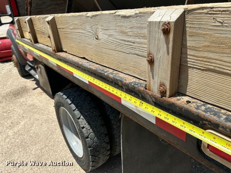 image for item OK9612 2005 Ford F550 Super Duty  dump flatbed truck