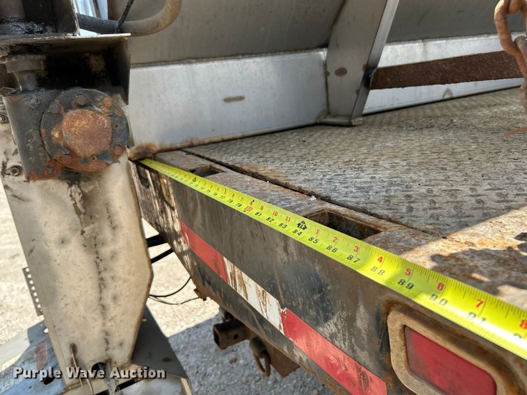 image for item OK9612 2005 Ford F550 Super Duty  dump flatbed truck