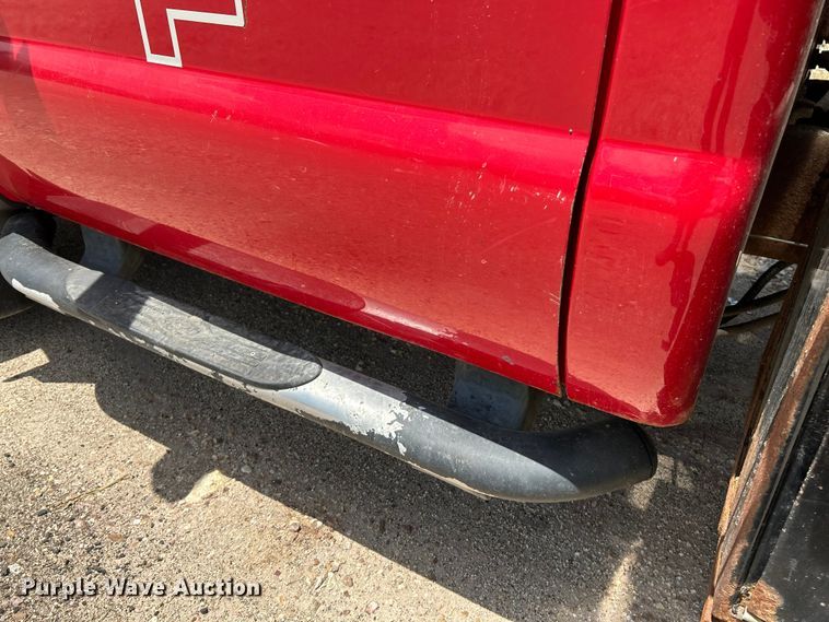 image for item OK9612 2005 Ford F550 Super Duty  dump flatbed truck