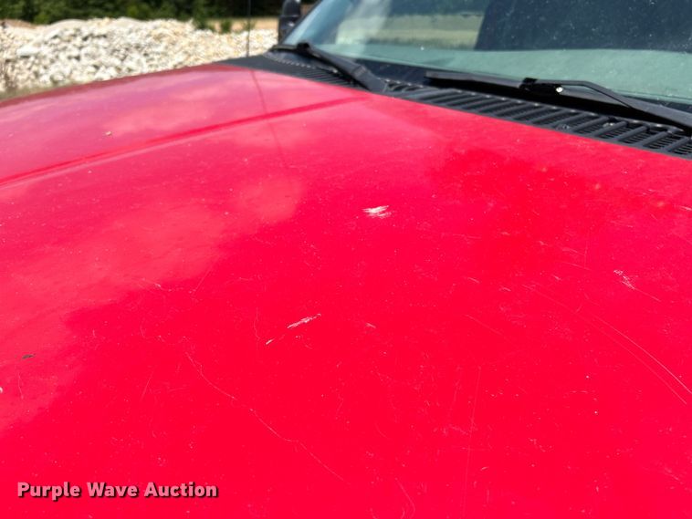 image for item OK9612 2005 Ford F550 Super Duty  dump flatbed truck