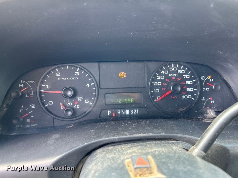 image for item OK9612 2005 Ford F550 Super Duty  dump flatbed truck