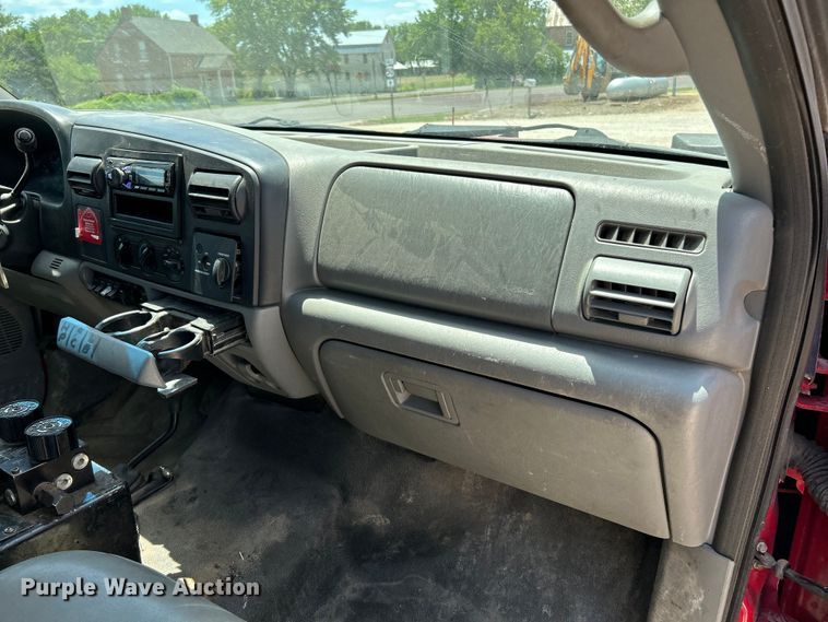 image for item OK9612 2005 Ford F550 Super Duty  dump flatbed truck