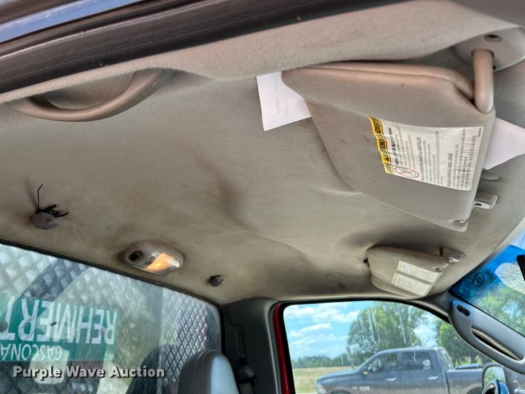 image for item OK9612 2005 Ford F550 Super Duty  dump flatbed truck