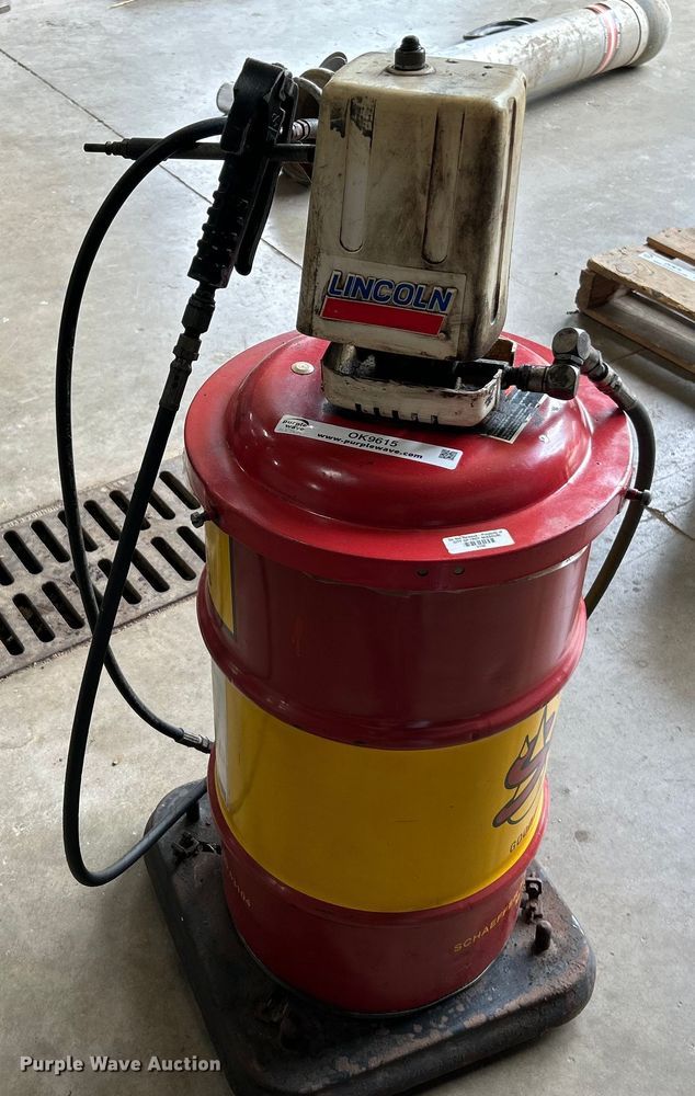 image for item OK9615 Lincoln  pneumatic pump