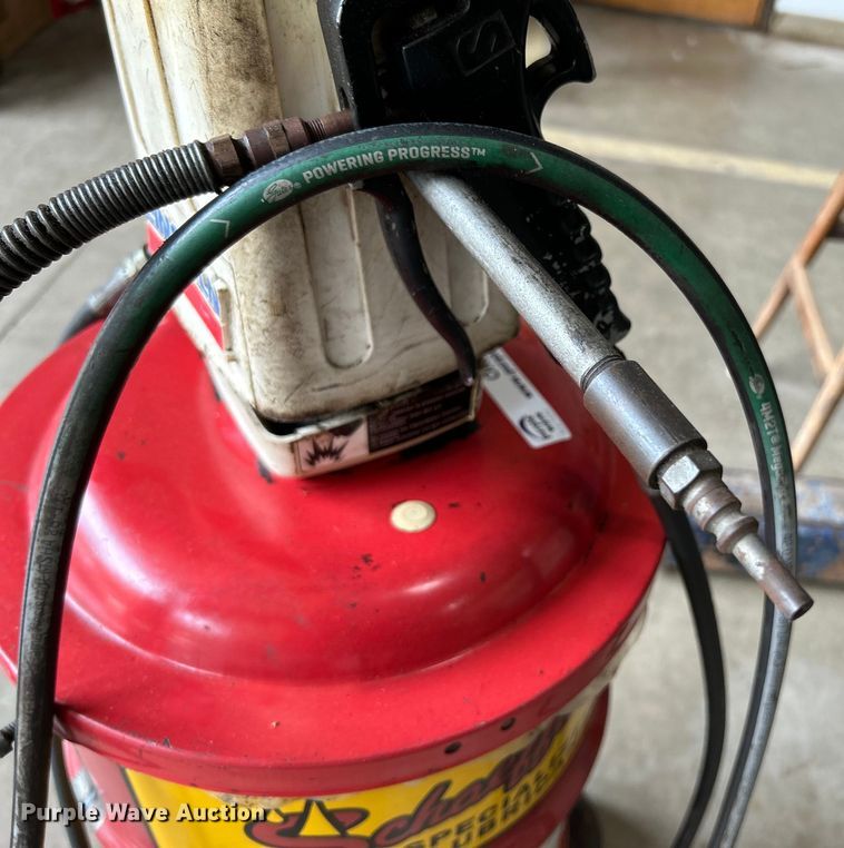 image for item OK9615 Lincoln  pneumatic pump