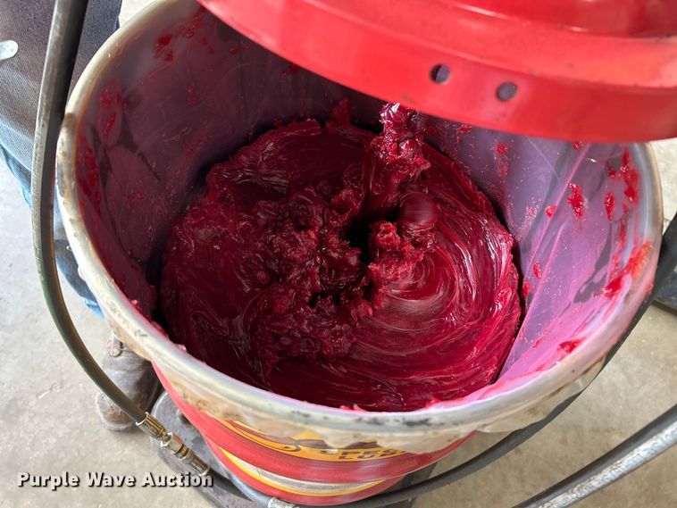 image for item OK9615 Lincoln  pneumatic pump