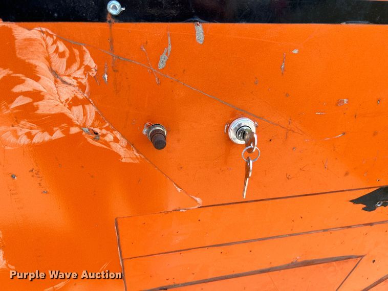 image for item OK9629 2000 Ingersoll Rand PL185WJD  air compressor