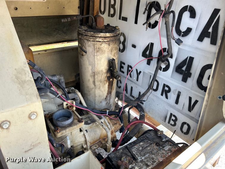 image for item OK9629 2000 Ingersoll Rand PL185WJD  air compressor