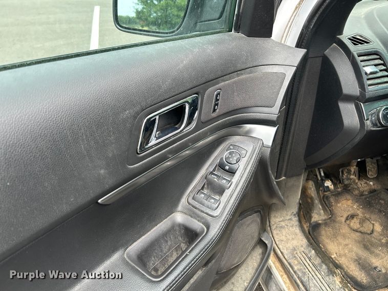 image for item OK9632 2013 Ford Explorer Police Interceptor  SUV