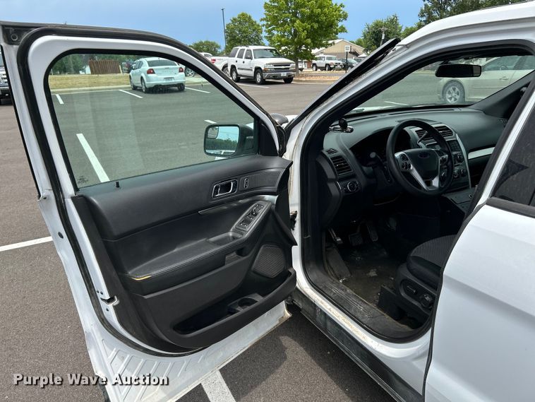 image for item OK9633 2013 Ford Explorer Police Interceptor  SUV