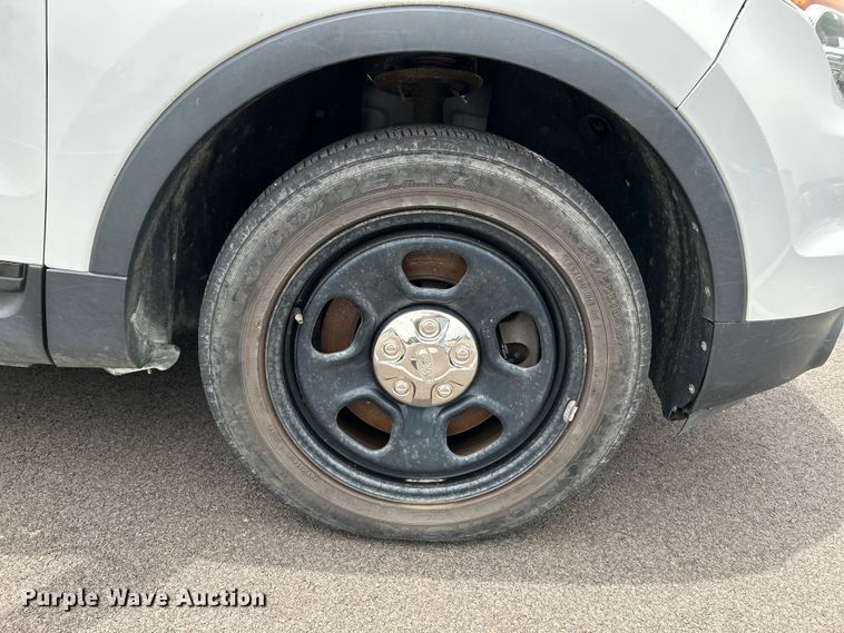 image for item OK9633 2013 Ford Explorer Police Interceptor  SUV