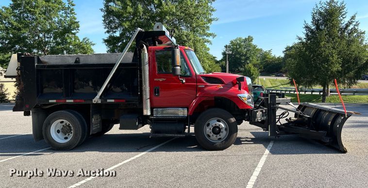 image for item OK9648 2009 International WorkStar 7400  dump truck