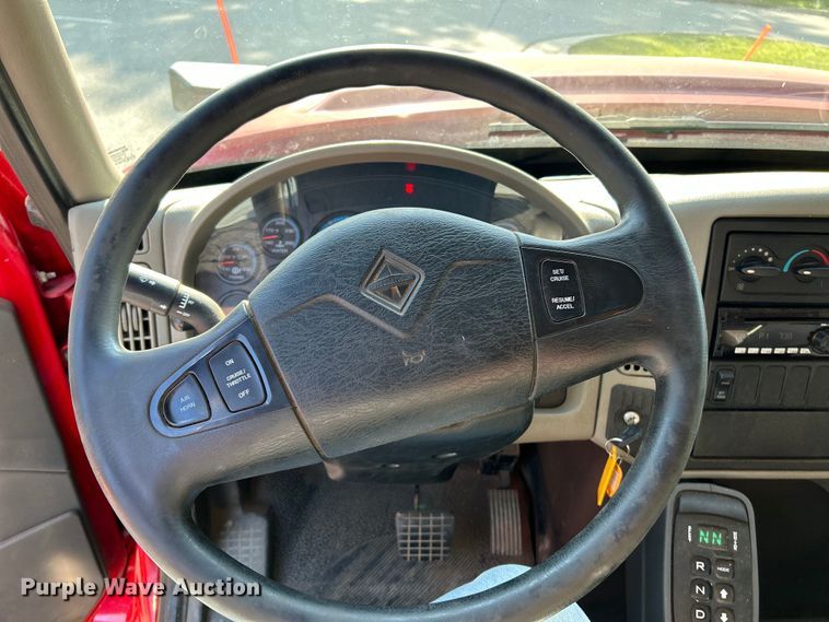 image for item OK9648 2009 International WorkStar 7400  dump truck