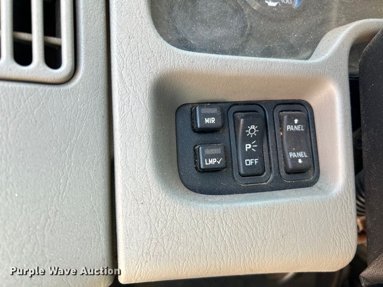 image for item OK9648 2009 International WorkStar 7400  dump truck