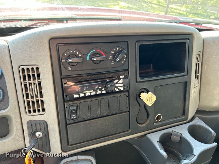 image for item OK9648 2009 International WorkStar 7400  dump truck