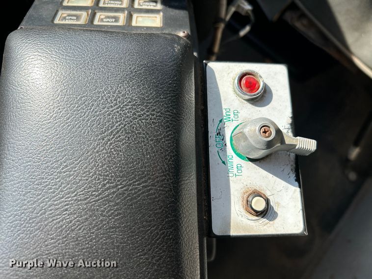 image for item OK9648 2009 International WorkStar 7400  dump truck