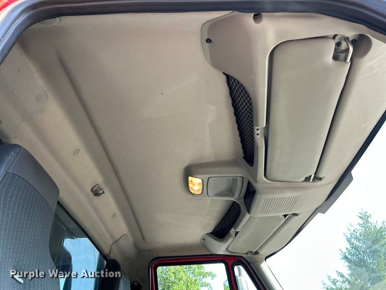 image for item OK9648 2009 International WorkStar 7400  dump truck