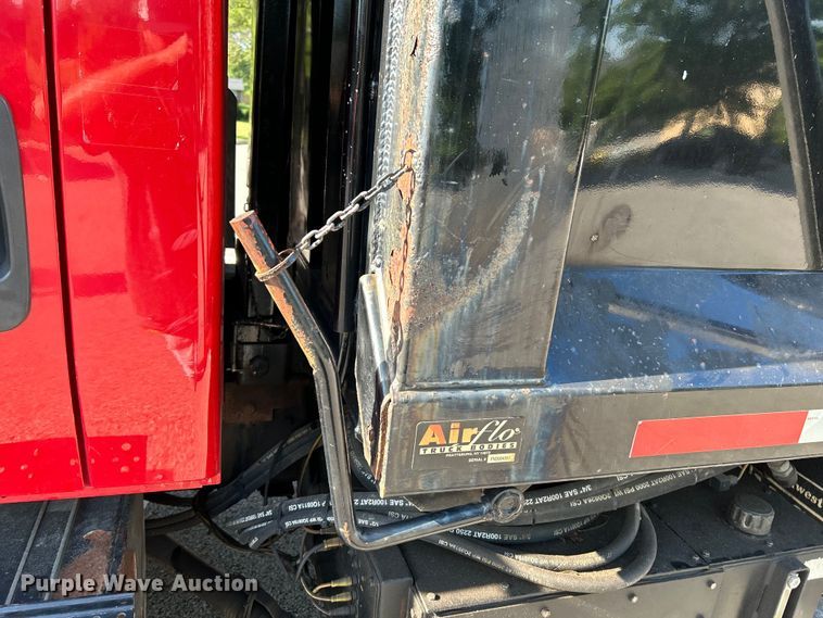 image for item OK9648 2009 International WorkStar 7400  dump truck