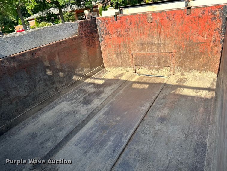 image for item OK9648 2009 International WorkStar 7400  dump truck