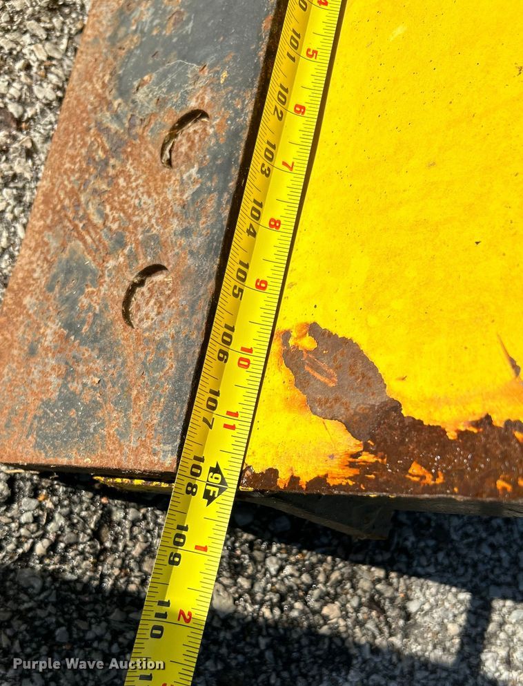 image for item OK9648 2009 International WorkStar 7400  dump truck